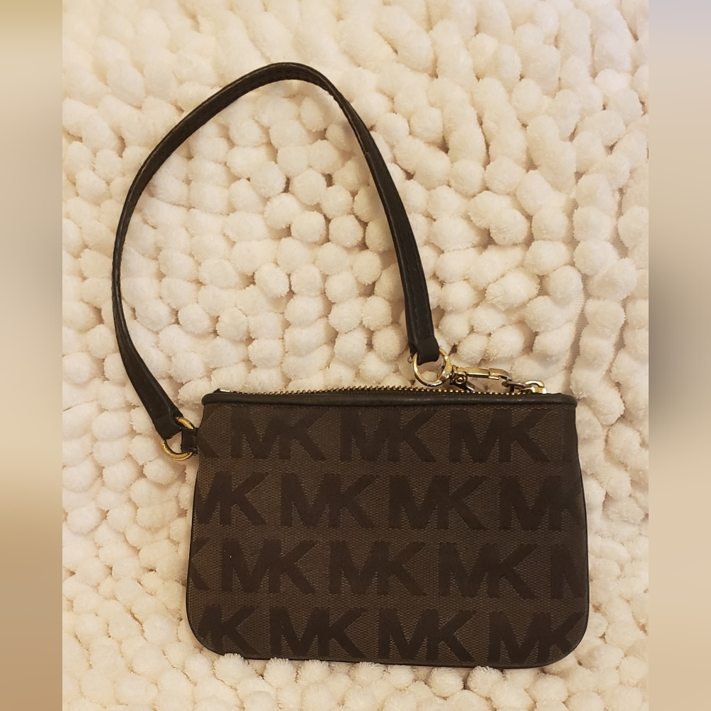 Michael Kors Wristlet